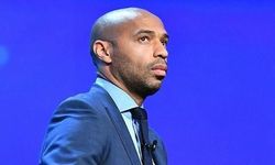 Thierry Henry'nin Futbol Büyüsü ve Taraftarları Etkileyen Oyun Stili