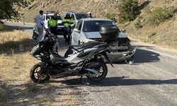 Tokat'ta Alçılı Koluyla Motosiklet Kullanan Sürücü Kaza Yaptı