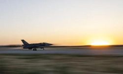 Türk F-16'lar havada vurdu! Letonya hava sahasında hareketli anlar