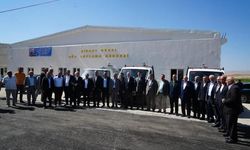 TZOB Başkanı Bayraktar Malazgirt'te Günlük 40 Ton Kapasiteli Süt Toplama Merkezini İnceledi