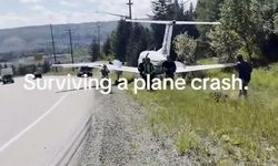 Uçak ve Otomobillerin Çarpıştığı Kaza Anı