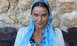 Yaren Güldiken Set Öncesi Denizde Dinlendi