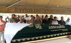 Zeytinburnu İETT Otobüs Kazasında Yaşamını Yitiren Kadın Son Yolculuğuna Uğurlandı