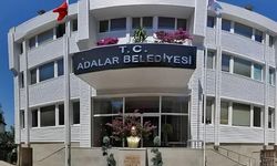 Adalar Belediyesi Başkanvekilliği Seçimi Ertelendi, AK Parti'ye Geçme İddiası