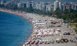 Antalya'da turizm hareketliliği sürüyor, rezervasyonlar uzadı