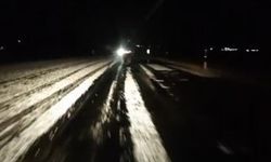 Ardahan'da Kar Yağışı Nedeniyle Yollar Beyaza Büründü