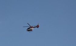Bahçesaray'da perikardit teşhisi konulan hasta helikopter ambulansla Van'a sevk edildi