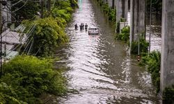 Bangkok'ta 50 Bölge Afet Bölgesi İlan Edildi