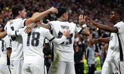 Beşiktaş, Marsilya'yı 4-1 yenerek UEFA Avrupa Ligi'ne galibiyetle başladı