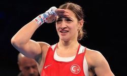 Busenaz Sürmeneli Avrupa Boks Şampiyonası'nda Madalyayı Garantiledi