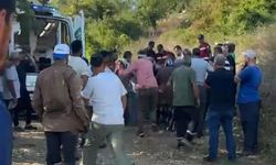 Cumayeri'nde Devrilen Traktörün Altında Kalan Mücahit Mutlu Hayatını Kaybetti