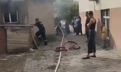Elazığ Kovancılar'da Odunluk ve Kiler Yangını Kontrol Altına Alındı