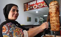 Elazığ'da 2 Çocuk Annesi Aysun Alpsoy Döner Tezgahının Başına Geçti