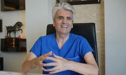 Ergenlikte aşırı göğüs büyüklüğü kız çocuklarında fiziksel ve psikolojik sorunlara yol açıyor