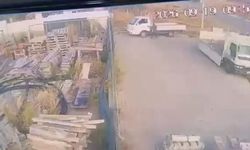 Eskişehir'de El Freni Çekilmeyen Kamyonetin Altında Kalan Sürücü Yaşamını Yitirdi