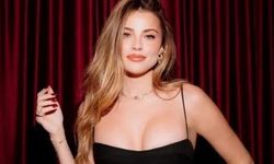 Ezgi Eyüboğlu'nun Bikinili Tatil Paylaşımları Sosyal Medyada Gündem Oldu