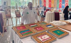 Gaziantepli Usta Mahmut Dolmacı Dünyanın En Büyük Baklavasını Hazırladı
