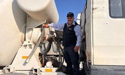 Hatay'da Beton Mikserine Yuva Yapan Kumru Nedeniyle Araç 1 Ay Boyunca Çalıştırılmadı