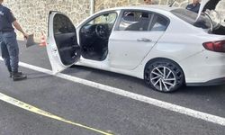 Hayrabolu'da hareket halindeki otomobile silahlı saldırı: 1 kişi yaşamını yitirdi