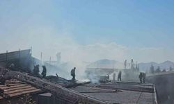 Kayseri'de Tekstil Fabrikasında Çıkan Yangın Kontrol Altına Alındı
