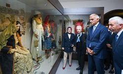 Kütahya Arkeoloji ve Maden Müzesi 62 bin 701 eseriyle ziyarete açıldı
