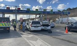 Kuzey Marmara Otoyolu Odayeri gişelerinde zincirleme kaza: 2 kişi yaralandı