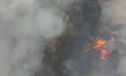 Manisa Soma'da İstanbul Otoyolu Kenarında Orman Yangınına Müdahale Sürüyor