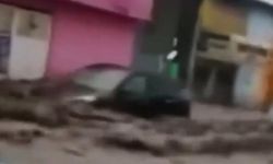 Meksika'da Yoğun Yağışların Ardından Gelişmeler Yaşanıyor