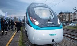 Milli Elektrikli Hızlı Tren Testlerde Saate 250 Kilometre Hıza Ulaştı