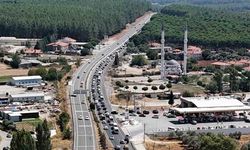 Muğla'da zincirleme trafik kazası karayolunda uzun araç kuyruklarına neden oldu