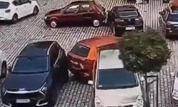 Otomobilini Park Etmeye Çalışırken Beklenmedik Olay Yaşandı