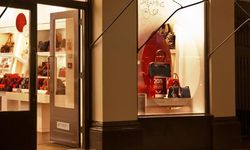 Radley İngiltere'de Tüm Mağazalarını Kapatıp Fiziksel Satışı Sonlandırdı