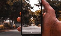 Telefondan Sürekli Fotoğraf Çekmek Hafızayı Zayıflatıyor: Uzmanlar Uyarıyor