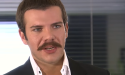 Tolga Karel'den Türkiye'ye Tepki: 'Ne Zaman Memleketten Vazgeçtiniz?'