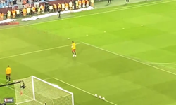 Trabzonspor-Galatasaray derbisinde Uğurcan Çakır gerilimi yaşandı