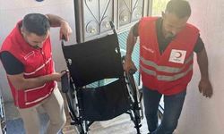 Türk Kızılay Muradiye Şubesi 2 Bin Çocuğa Giyim Yardımı Yaptı