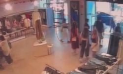 Ücretini Ödemeden Mağazadan Çıkan Kişi Güvenlik Kameralarına Yansıdı
