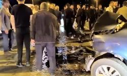 Yüksekova'da iki ticari aracın çarpışması sonucu 3 kişi yaralandı