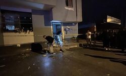 Adana'da 2'si çocuk 5 kişinin evine el yapımı patlayıcı atıldı