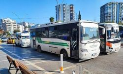 Adana'da dolmuş ve özel halk otobüsü ücretlerine zam yapıldı