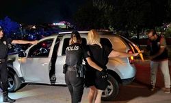 Adana'da polis uygulamasında 66 kişi yakalandı, 2 bin 241 ecstasy ele geçirildi