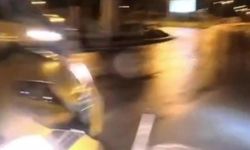 Antalya'da Kavşakta Hafif Ticari Araç ile Motosiklet Çarpıştı