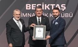 Beşiktaş'ta Serdal Adalı ve Yönetimine Mazbata Töreni Düzenlendi