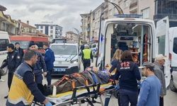 Çorum Alaca'da otomobilin çarptığı yaya yaralandı