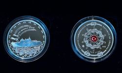 Darphane'den TCG Anadolu için 3 bin adet gümüş hatıra parası
