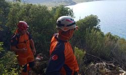 Datça'da koyda mahsur kalan kişi MAG-AME ekipleri tarafından kurtarıldı