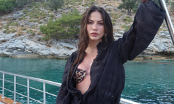 Demet Özdemir Paris Moda Haftası'nda yeni imajıyla beğeni topladı