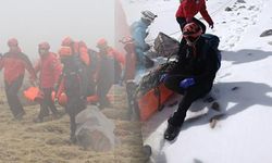 Erciyes'te Zirve Tırmanışında 41 Yaşındaki Rehber Düşerek Can Verdi