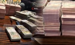 Esenyurt Belediye Başkan Yardımcısının Evinde Çok Sayıda Para ve Altın Ele Geçirildi