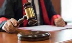 Evden çalışan müdürün işten çıkarılması mahkemeden geri döndü